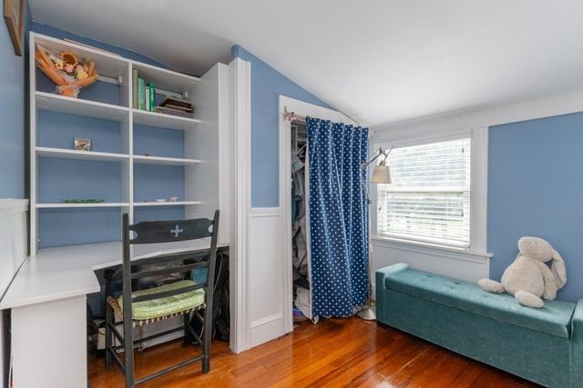 6 Willow Street, Wellesley, MA 02481