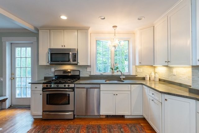 6 Willow Street, Wellesley, MA 02481