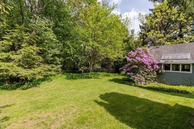 6 Willow Street, Wellesley, MA 02481