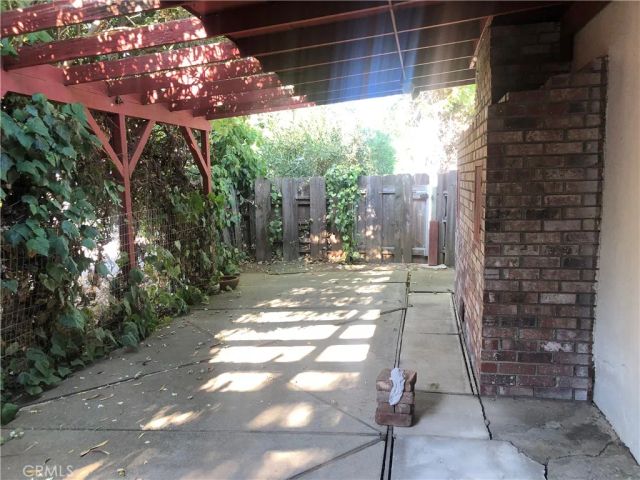 528 S Murdock Avenue, Willows, CA 95988