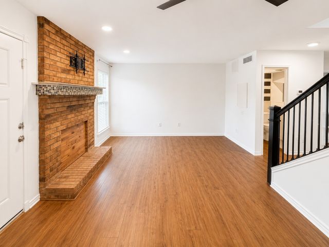 2240 Colony Court, Dallas, TX 75235