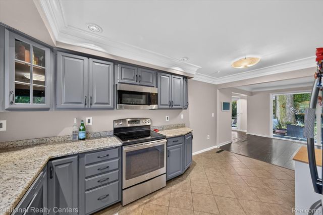 44505 Governor Bradford Road, Plymouth Charter Township, MI 48170