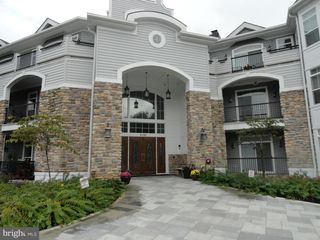 3100 STONE CLIFF DR #201, Baltimore, MD 21209