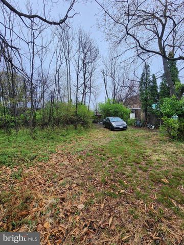 5104 LAKELAND RD, College Park, MD 20740
