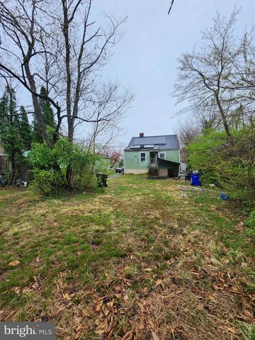 5104 LAKELAND RD, College Park, MD 20740