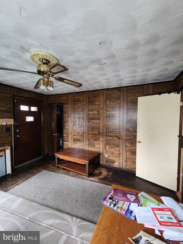 5104 LAKELAND RD, College Park, MD 20740