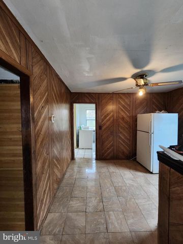 5104 LAKELAND RD, College Park, MD 20740