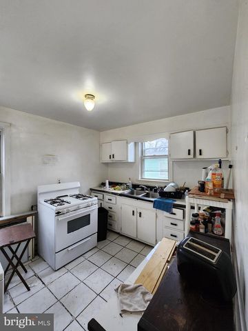 5104 LAKELAND RD, College Park, MD 20740