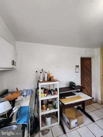 5104 LAKELAND RD, College Park, MD 20740