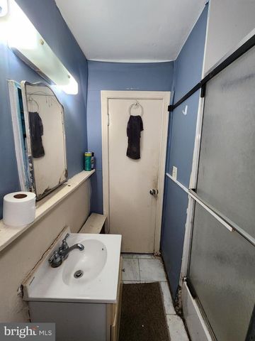 5104 LAKELAND RD, College Park, MD 20740