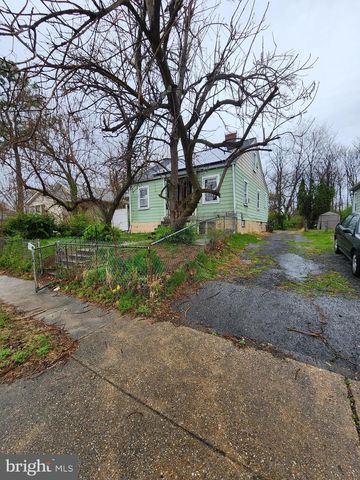 5104 LAKELAND RD, College Park, MD 20740