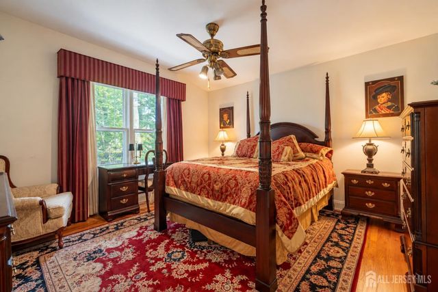 15 Cherokee Road, East Brunswick, NJ 08816