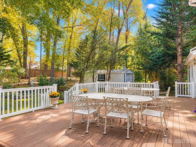 15 Cherokee Road, East Brunswick, NJ 08816