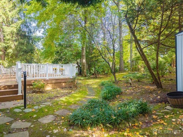 15 Cherokee Road, East Brunswick, NJ 08816