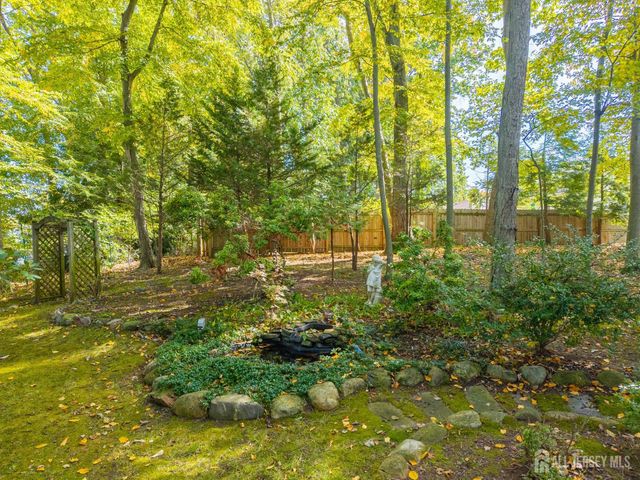15 Cherokee Road, East Brunswick, NJ 08816