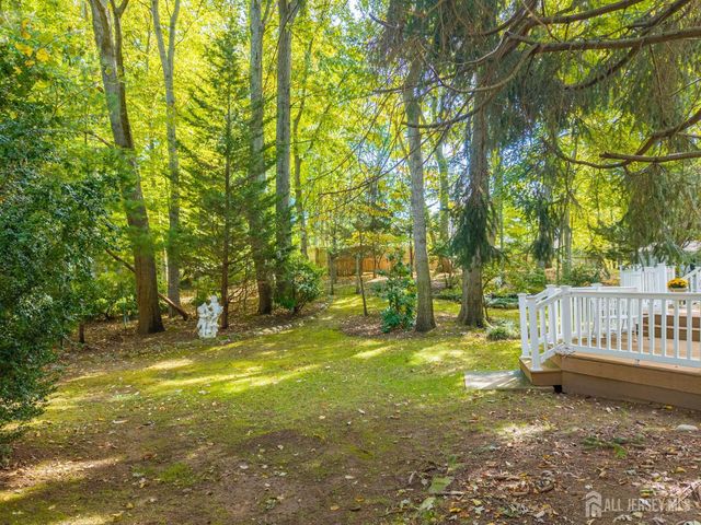 15 Cherokee Road, East Brunswick, NJ 08816