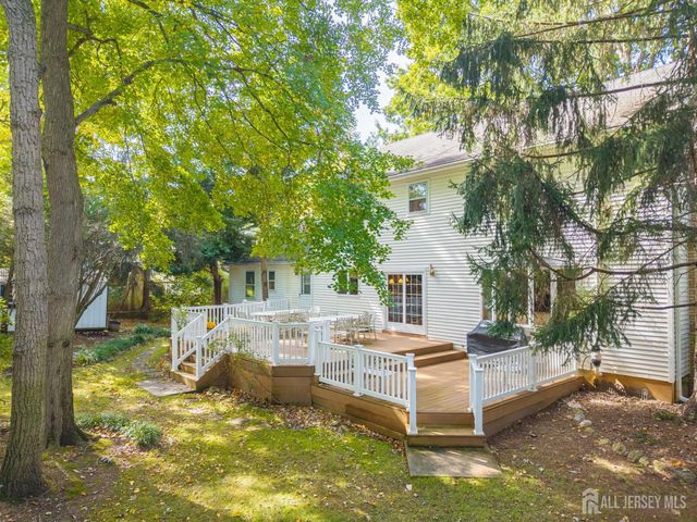 15 Cherokee Road, East Brunswick, NJ 08816