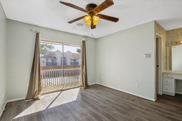 1900 Bay Area Boulevard 110, Houston, TX 77058