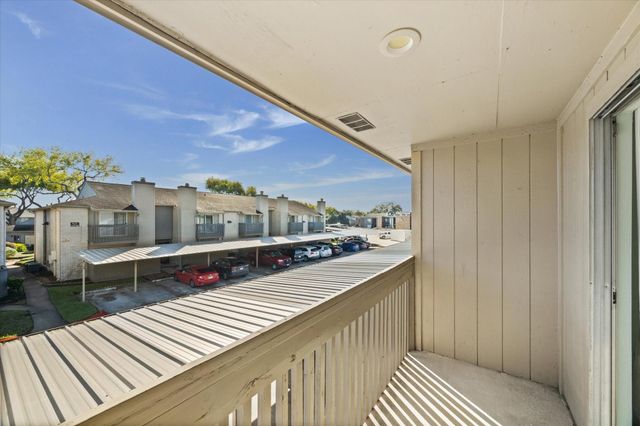 1900 Bay Area Boulevard 110, Houston, TX 77058