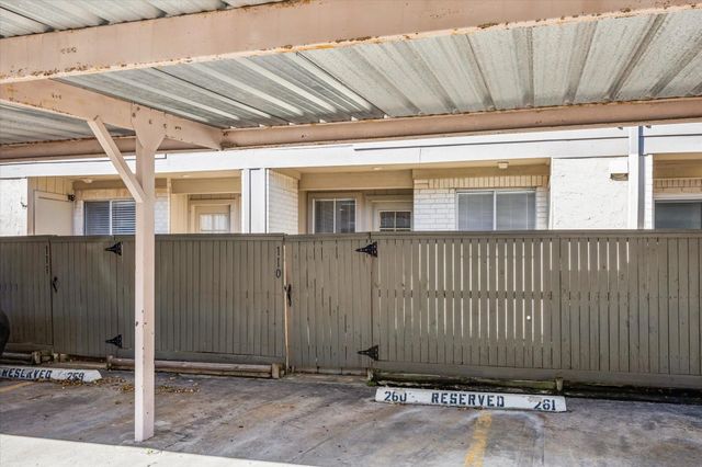 1900 Bay Area Boulevard 110, Houston, TX 77058