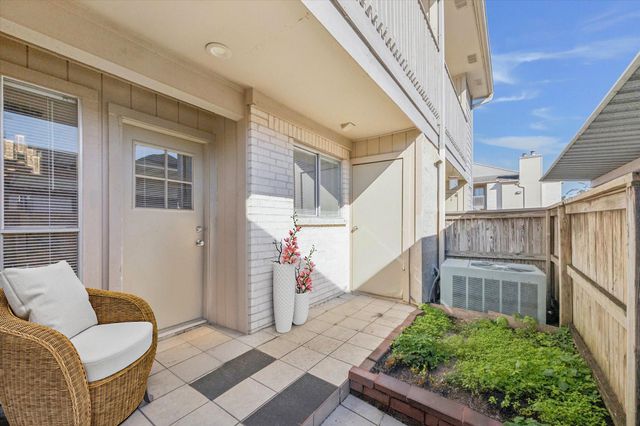 1900 Bay Area Boulevard 110, Houston, TX 77058