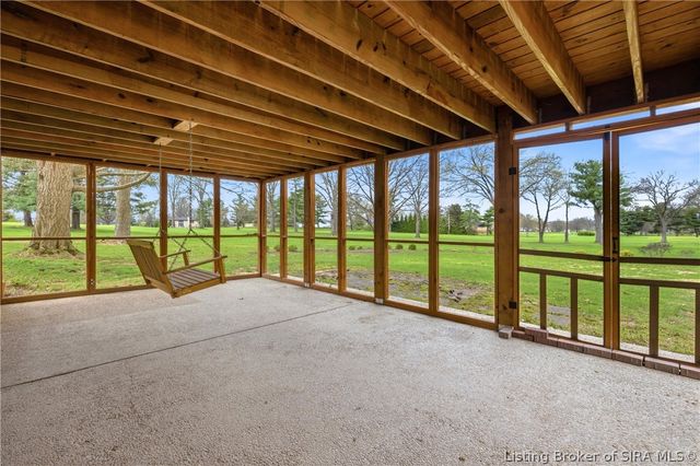 2001 Charlestown Pike, Jeffersonville, IN 47130