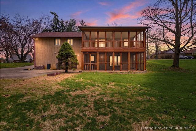 2001 Charlestown Pike, Jeffersonville, IN 47130