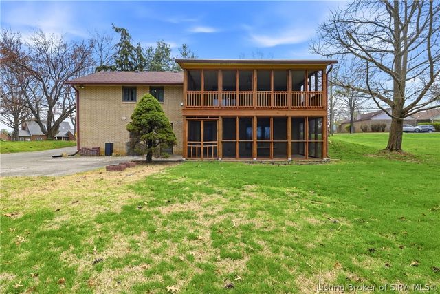 2001 Charlestown Pike, Jeffersonville, IN 47130