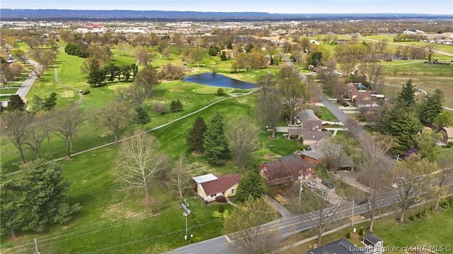 2001 Charlestown Pike, Jeffersonville, IN 47130