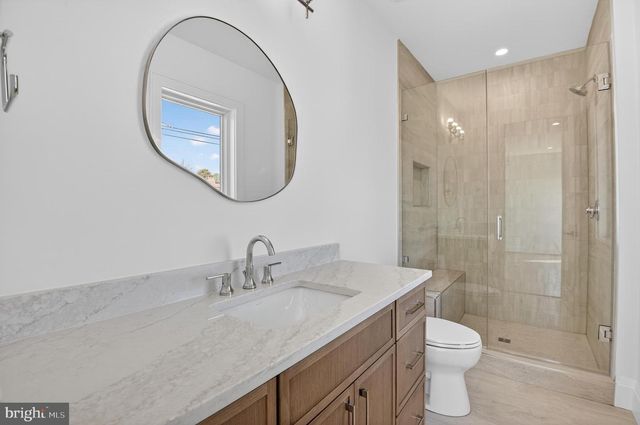 5011 NEWPORT AVE, Bethesda, MD 20816