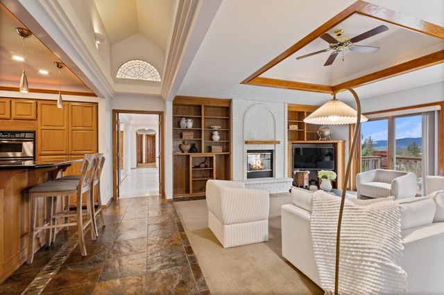 4904 S Progress Ct, Veradale, WA 99037