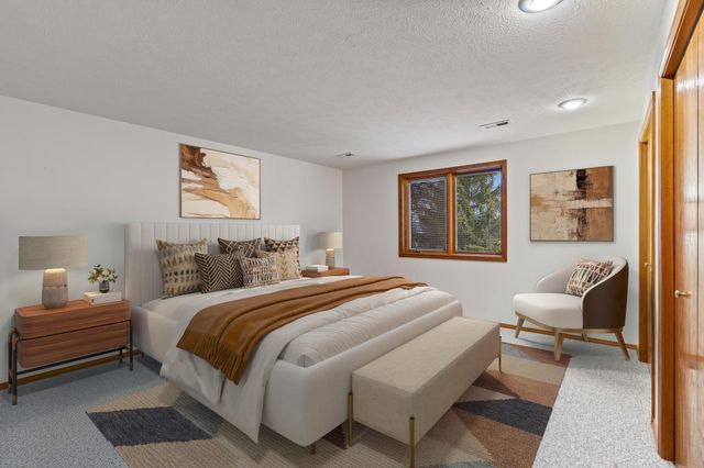 4904 S Progress Ct, Veradale, WA 99037