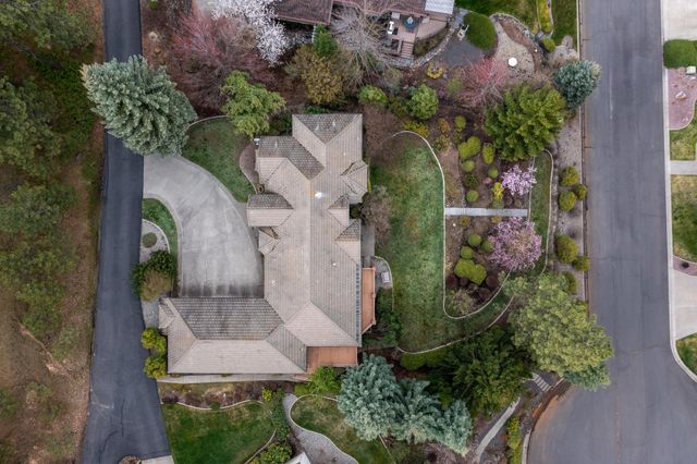 4904 S Progress Ct, Veradale, WA 99037