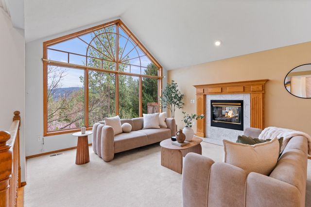 4904 S Progress Ct, Veradale, WA 99037