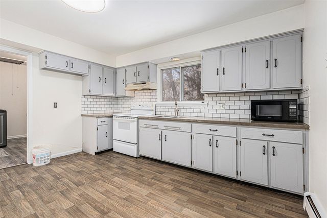 660 Greenlawn Street, Ypsilanti, MI 48198