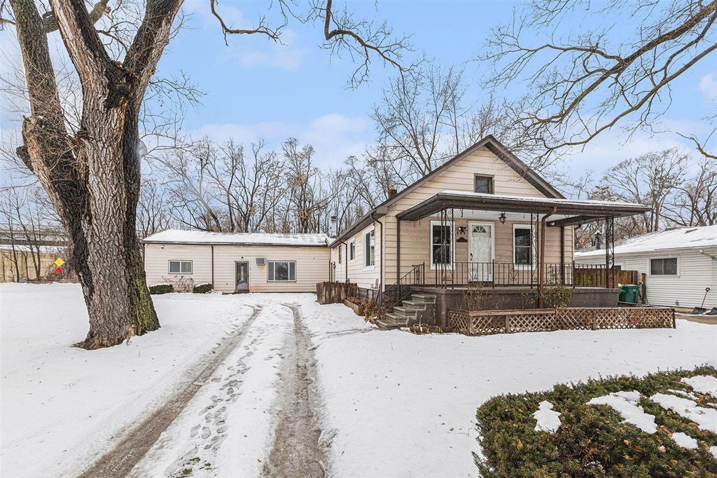 660 Greenlawn Street, Ypsilanti, MI 48198