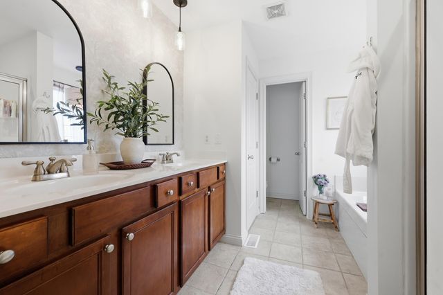 2209 Ice House Way, Lexington, KY 40509