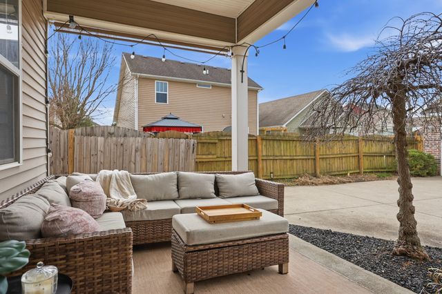 2209 Ice House Way, Lexington, KY 40509