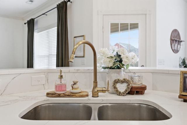 2209 Ice House Way, Lexington, KY 40509