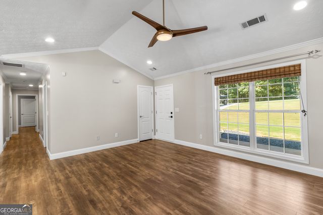 279 Pine Ridge Circle, Winterville, GA 30683