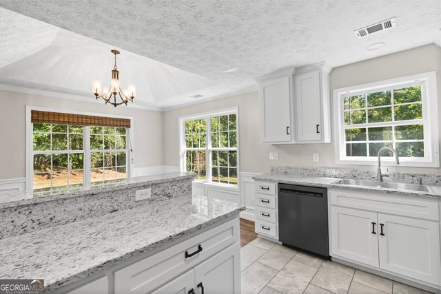 279 Pine Ridge Circle, Winterville, GA 30683