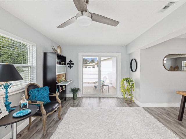 10264 OAKHURST ROAD, Largo, FL 33774