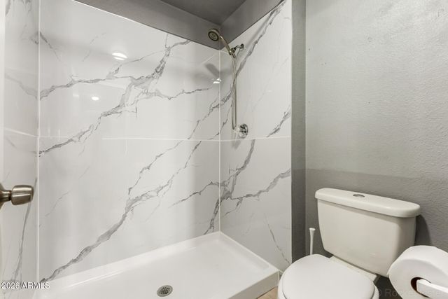 842 E MANOR Drive, Chandler, AZ 85225