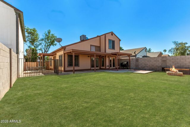 842 E MANOR Drive, Chandler, AZ 85225