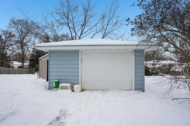 10931 7th Street NE, Blaine, MN 55434