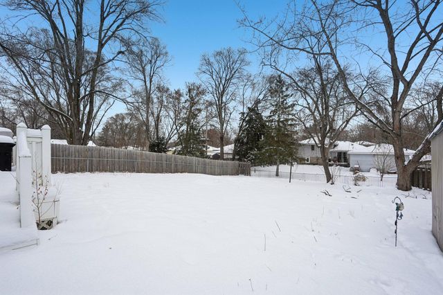 10931 7th Street NE, Blaine, MN 55434