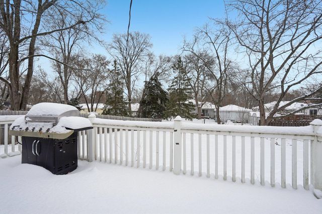 10931 7th Street NE, Blaine, MN 55434