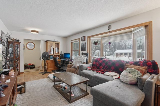 10931 7th Street NE, Blaine, MN 55434