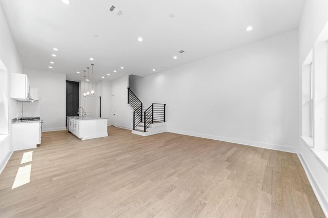 4710 Gunter Street, Houston, TX 77020