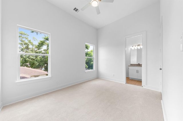 4710 Gunter Street, Houston, TX 77020